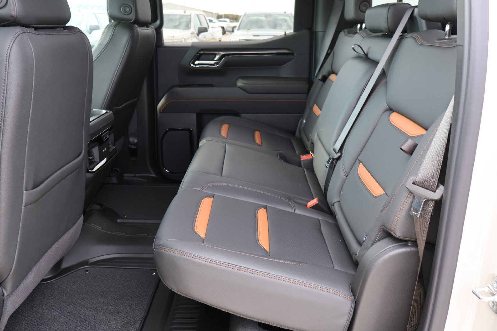 New 2026 GMC Sierra 1500 AT4 w/ AT4 Premium Package AWD/4WD image 19