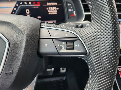 Used 2020 Audi SQ8 Prestige w/ Prestige Package AWD/4WD image 29