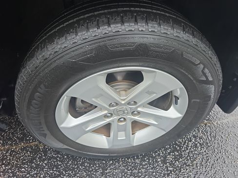 Used 2023 Honda Pilot LX image 33