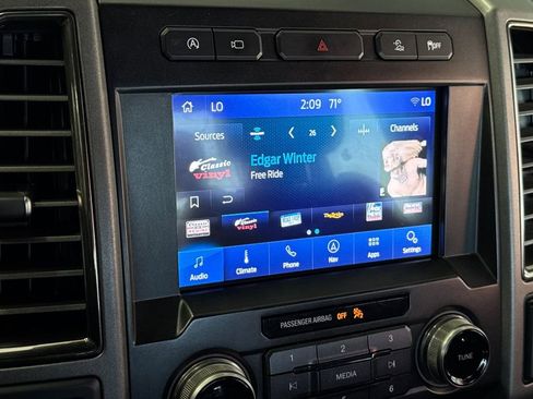 Used 2019 Ford F150 Raptor w/ Equipment Group 802A Luxury image 17