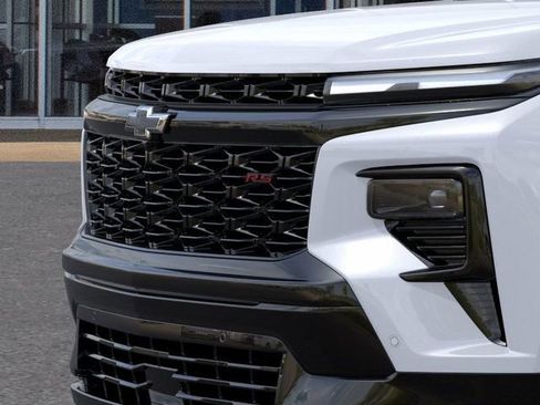 New 2026 Chevrolet Traverse RS image 13