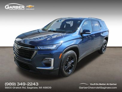 Used 2023 Chevrolet Traverse LT