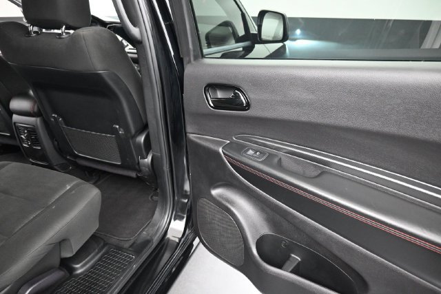 Used 2025 Dodge Durango GT AWD/4WD image 23