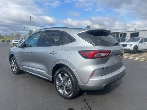 Used 2024 Ford Escape ST-Line AWD/4WD image 3