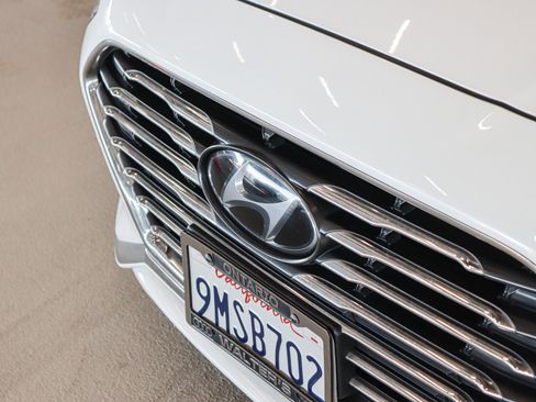 Used 2019 Hyundai Sonata Limited image 28