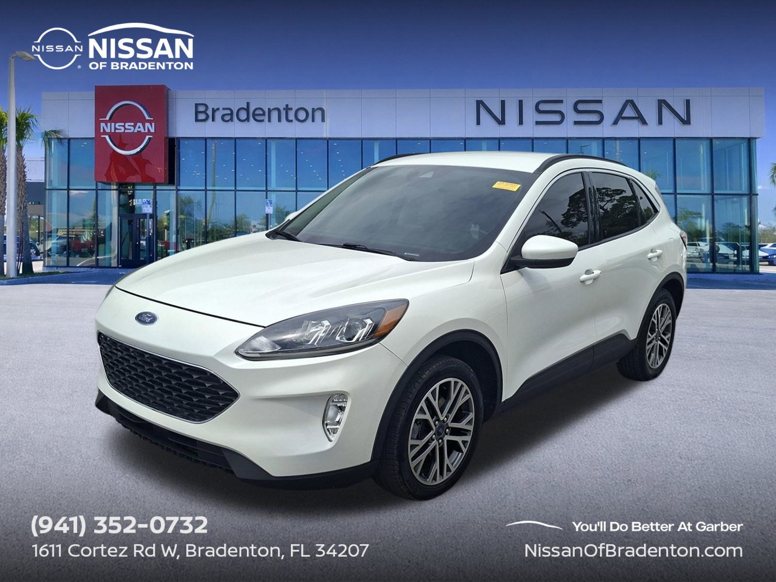 Used 2021 Ford Escape SEL w/ Technology Package FWD image 1