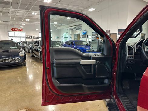 Used 2018 Ford F150 Lariat w/ Equipment Group 502A Luxury image 13