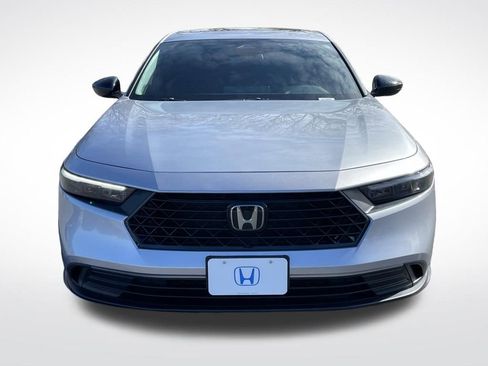 Used 2024 Honda Accord Sport image 9