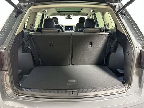 New 2026 Volkswagen Atlas Peak Edition AWD/4WD image 23