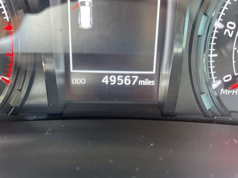 Used 2024 Toyota 4Runner SR5 RWD image 5