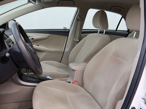 Used 2012 Toyota Corolla L image 9