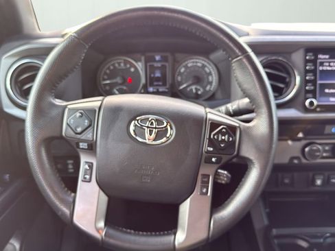 Used 2023 Toyota Tacoma TRD Off-Road image 11