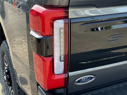 New 2026 Ford F250 Platinum AWD/4WD image 12