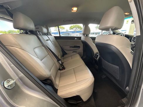Used 2020 Kia Sportage EX FWD image 28