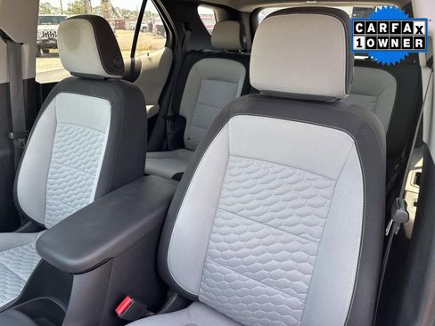 Used 2019 Chevrolet Equinox LT FWD image 23