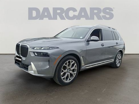 Certified 2024 BMW X7 xDrive40i image 3