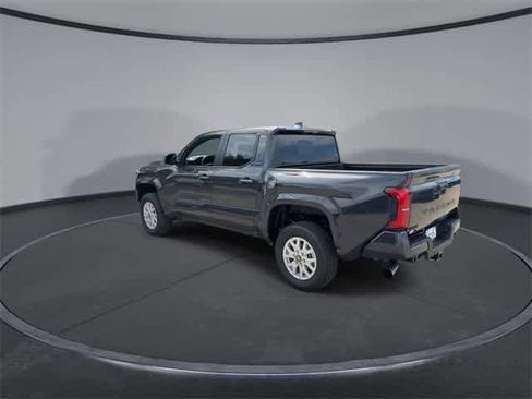 Used 2025 Toyota Tacoma SR5 image 6