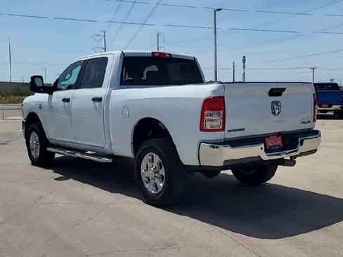 Used 2023 RAM 2500 Big Horn w/ Level 1 Equipment Group AWD/4WD image 6