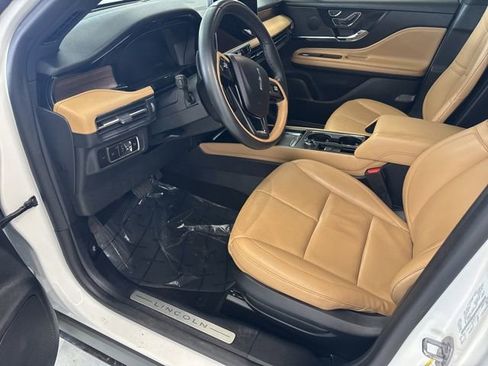 Used 2023 Lincoln Corsair Reserve image 15
