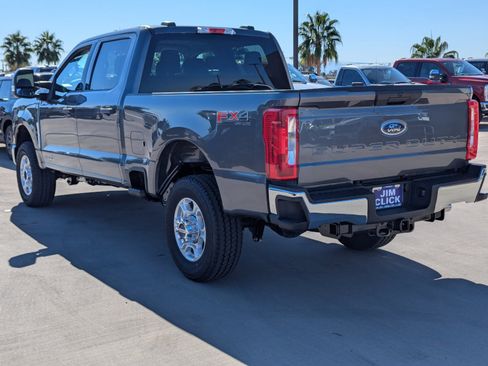 New 2026 Ford F350 XLT w/ FX4 Off-Road Package AWD/4WD image 4