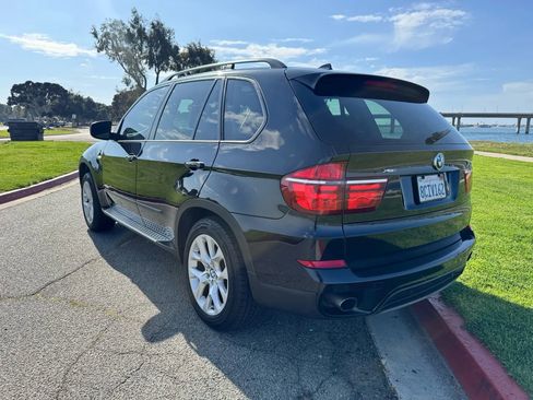 Used 2012 BMW X5 xDrive35i image 3
