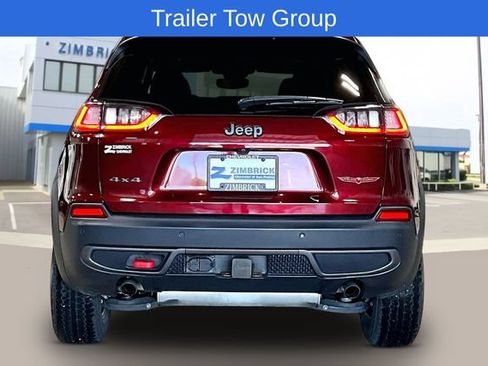 Used 2020 Jeep Cherokee Trailhawk w/ Technology Group AWD/4WD image 9