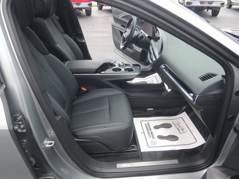 Used 2024 Cadillac Lyriq Luxury w/ LPO, Floor Liner Package image 43