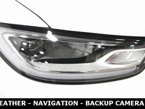 New 2026 Chrysler Pacifica Select image 7