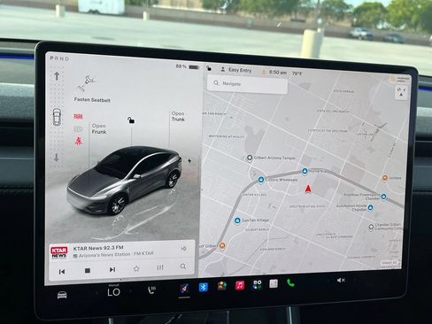 Used 2026 Tesla Model Y Long Range RWD image 16