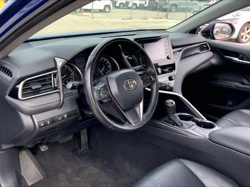 Used 2024 Toyota Camry SE image 16