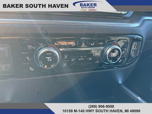 New 2026 GMC Sierra 1500 SLT w/ SLT Premium Package AWD/4WD image 28