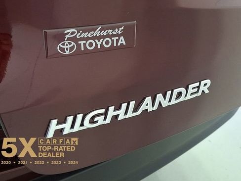 Certified 2018 Toyota Highlander XLE image 36
