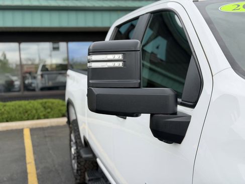 Used 2024 Chevrolet Silverado 2500 Custom w/ Custom Value Package AWD/4WD image 15