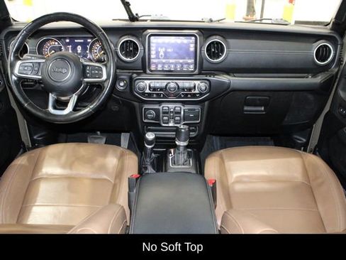 Used 2020 Jeep Gladiator Overland image 29