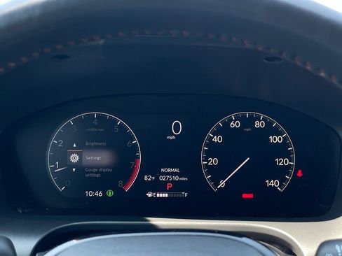 Certified 2025 Honda HR-V Sport image 13