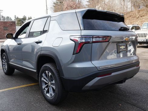 New 2026 Chevrolet Equinox LT w/ Convenience Package II image 3