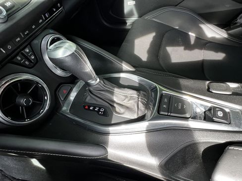 Used 2018 Chevrolet Camaro LT image 28