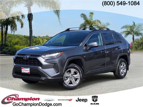 Used 2023 Toyota RAV4 XLE w/ Convenience Package FWD image 1