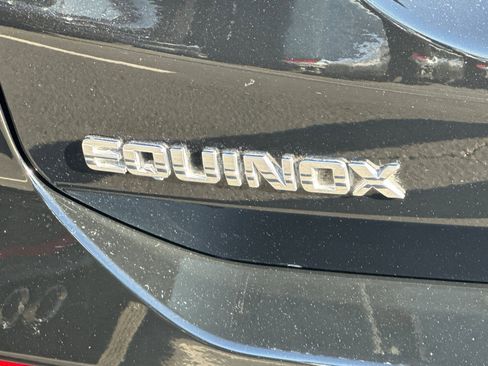 Used 2024 Chevrolet Equinox LS image 48