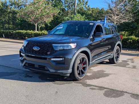 Used 2023 Ford Explorer ST w/ Equipment Group 401A AWD/4WD image 8