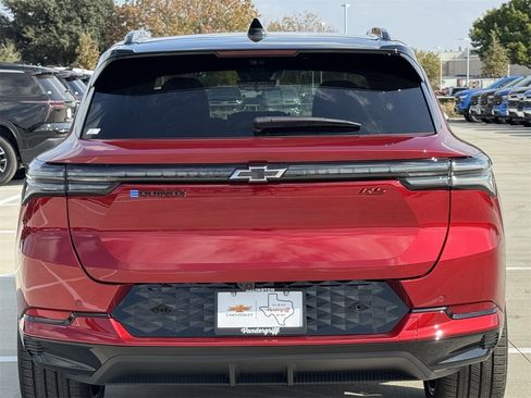 New 2026 Chevrolet Equinox EV RS image 5