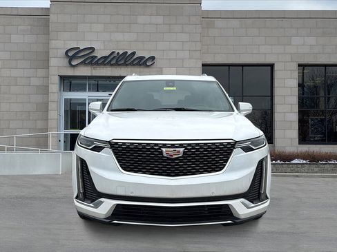 New 2025 Cadillac XT6 Premium Luxury image 7
