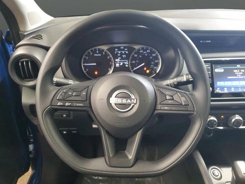 New 2025 Nissan Kicks Play S image 14
