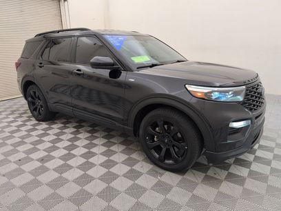 Used 2023 Ford Explorer ST-Line w/ Class IV Trailer Tow Package