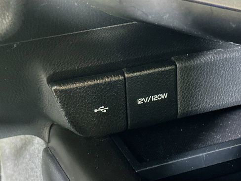 Used 2023 Toyota Camry SE FWD image 30