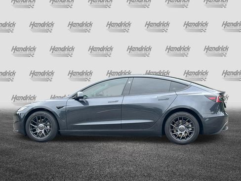 Used 2024 Tesla Model 3 Standard Range RWD image 8
