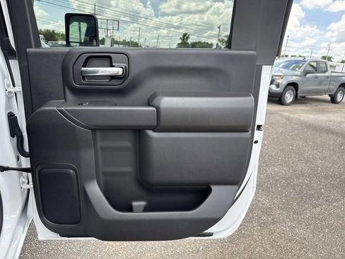 New 2025 Chevrolet Silverado 2500 Custom w/ Custom Value Package image 28