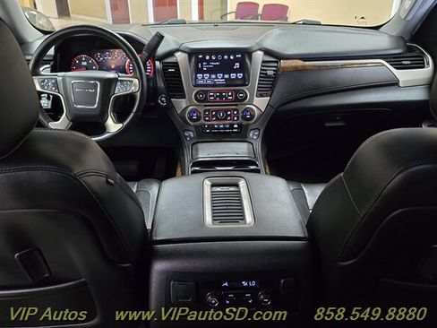 Used 2016 GMC Yukon Denali w/ Open Road Package AWD/4WD image 21