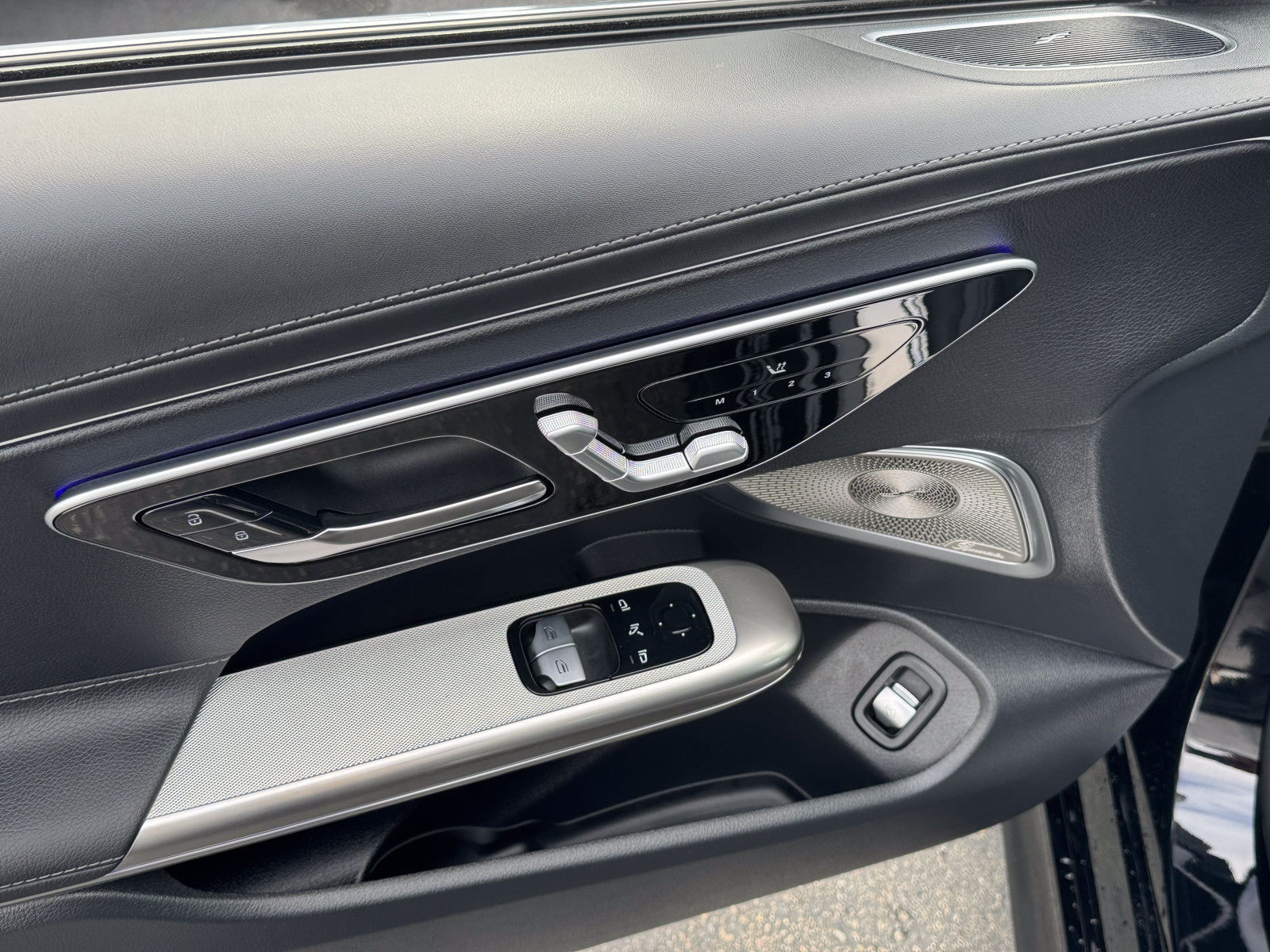 New 2026 Mercedes-Benz CLE 450 4MATIC Coupe image 9