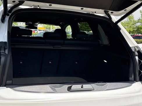 New 2026 BMW X5 xDrive40i w/ M Sport Package AWD/4WD image 11